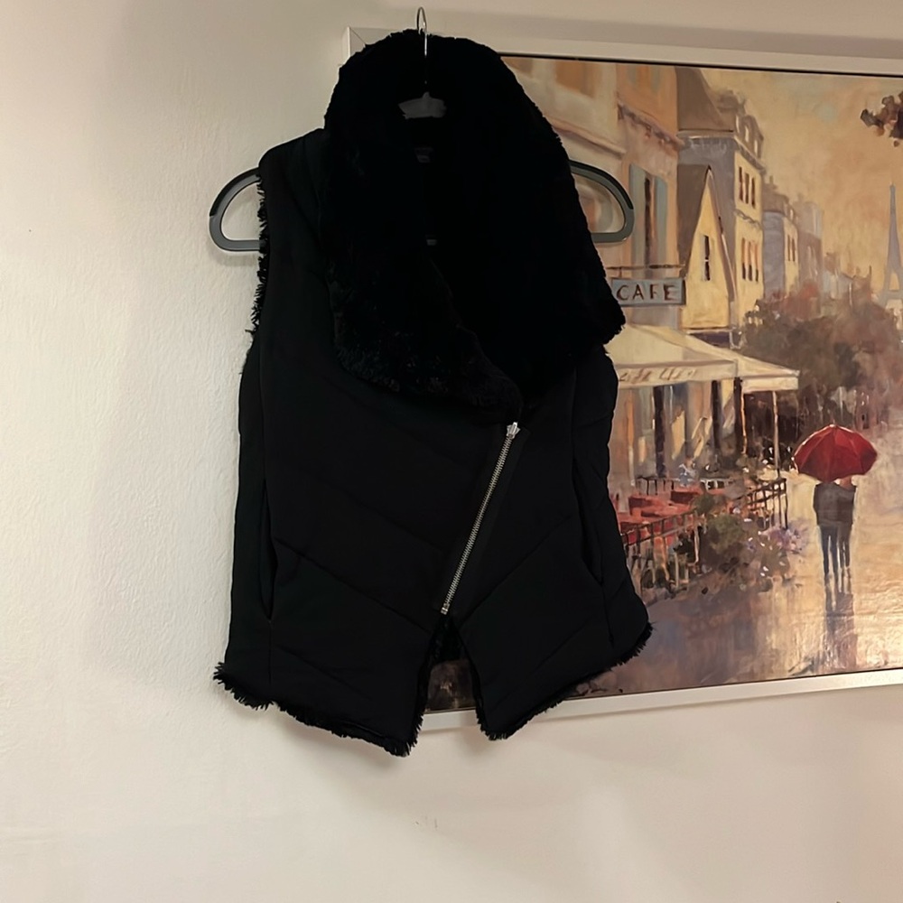 EUC Armani Exchange Reversible Faux Fur Vest Size Medium ptp 15”